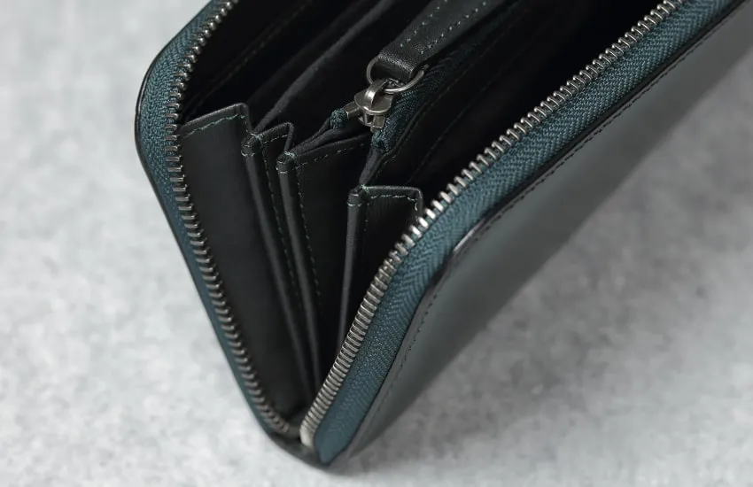 長財布 グリーン メンズ 内装革の仕様