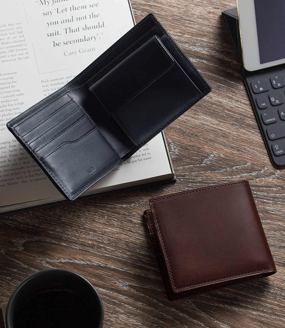 track_二つ折り財布03